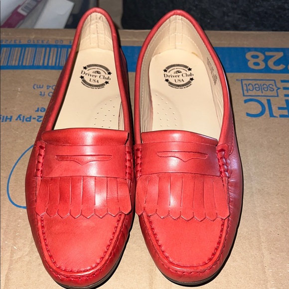 Driver Club USA Scarlet Leather Loafers - Picture 1 of 2